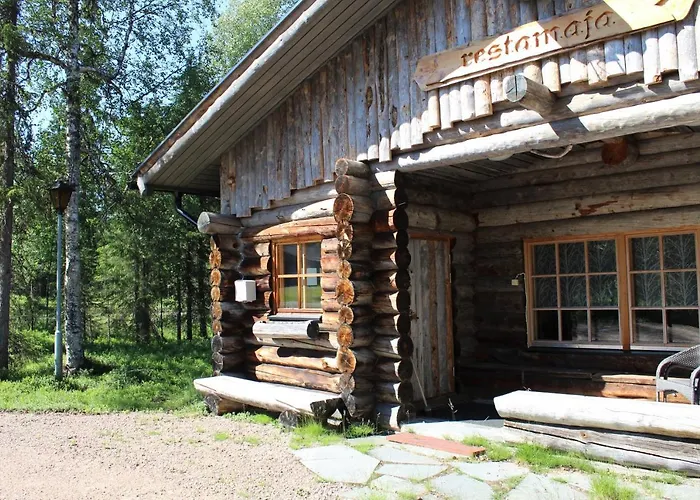 Logwood Villa Restamaja